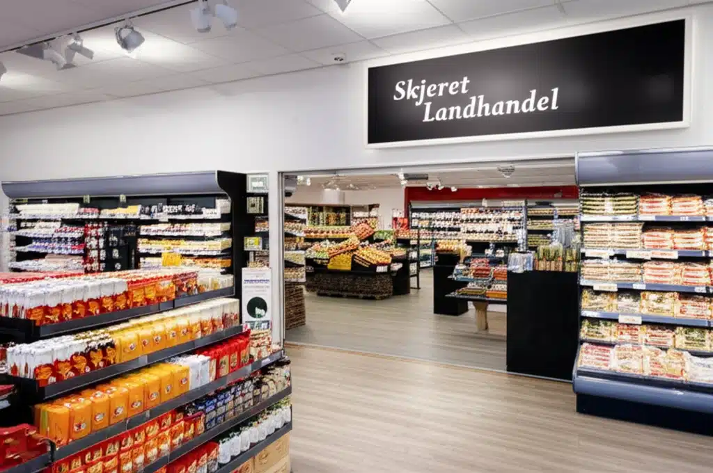 Skjeret Landhandel 1 Skjeret Landhandel: Tradisjonell Nærbutikk med Lokal Kjøkkenutstyr